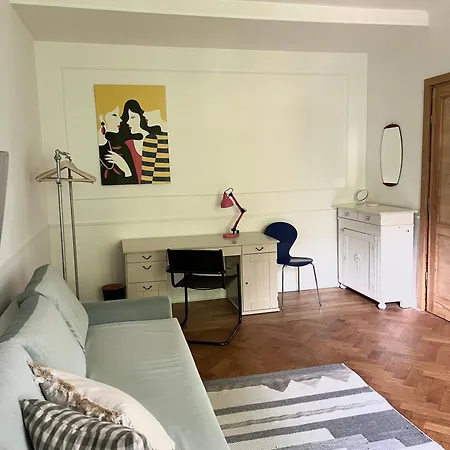 Mieszkanie Na Saskiej Kepie *